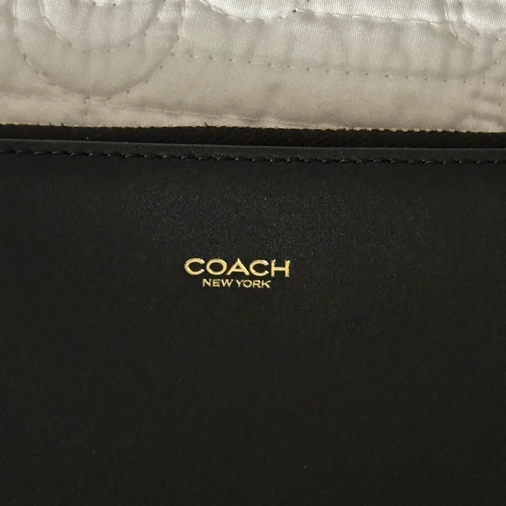Coach Plaza Bag - Picture 6 of 13